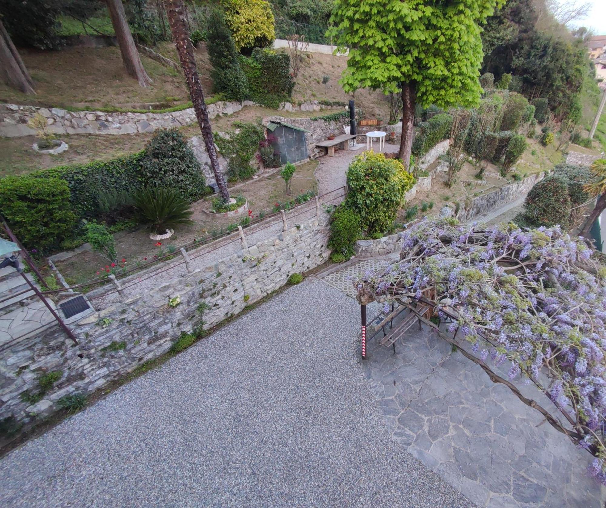 Villa Antonella, App. Vittoria Tavernerio Екстериор снимка